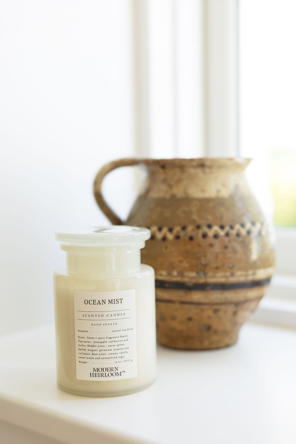 Cozy Ocean Mist 12 oz scented candle