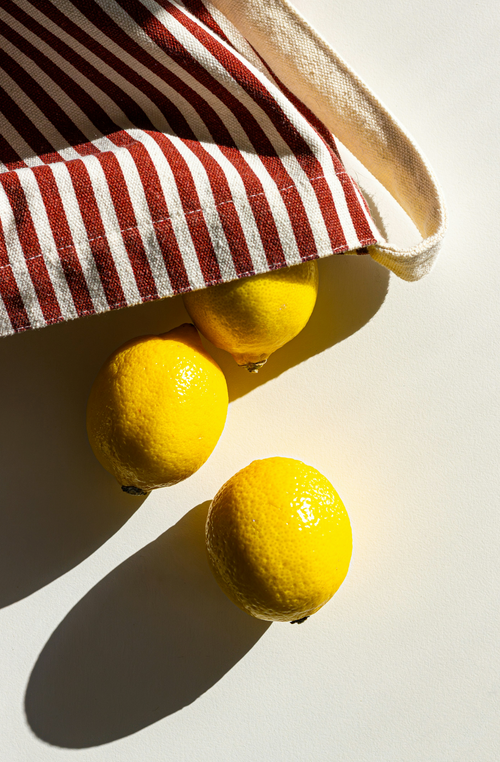 Cozy California Citron 10 oz scented candle